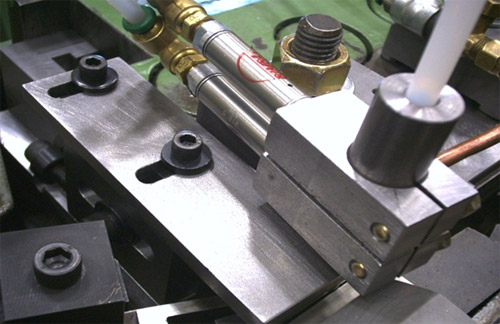 Flat Die Tube Feeds